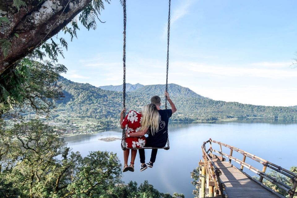 Northern Charm: Lake Bratan, Handara Gate, Waterfall & Swing - Banyumala Waterfall Adventure