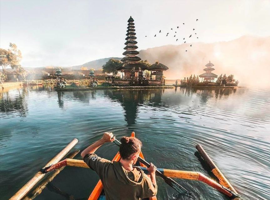 Northern Charm: Lake Bratan, Handara Gate, Waterfall & Swing - Optional Photographic Indulgences
