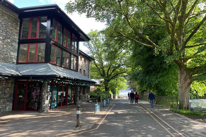 Northern Lake District: Self Guided Walking Tour of Keswick - Cultural Highlights