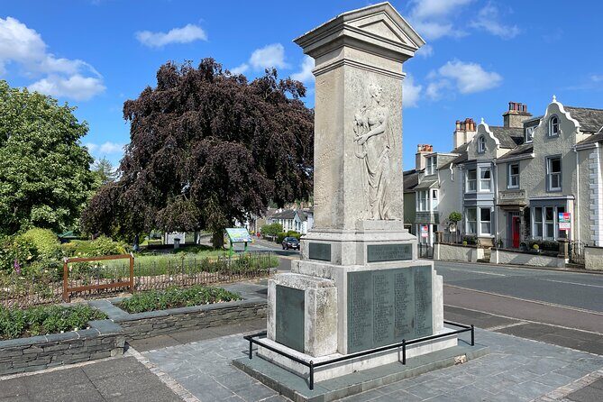 Northern Lake District: Self Guided Walking Tour of Keswick - Local Life and Entertainment