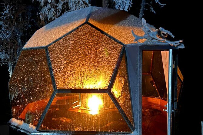 Northern Lights dinner in a Glass Igloo - The Itinerary and What to Expect  