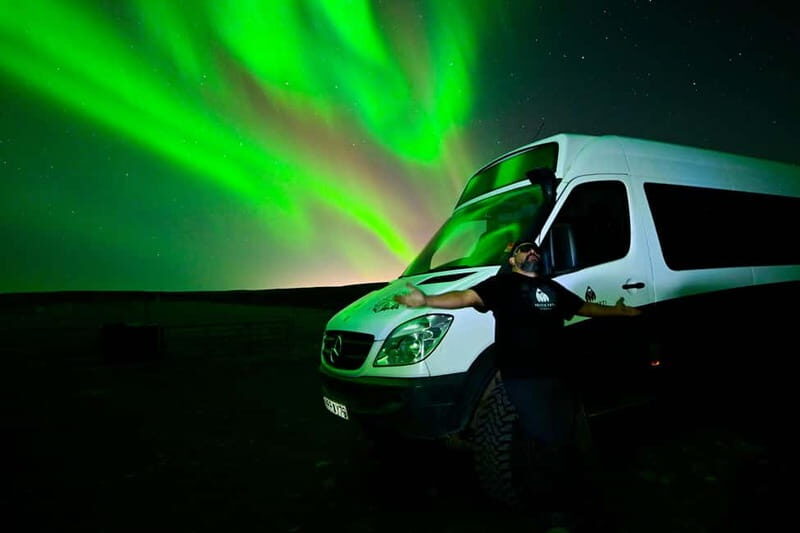 Northern Lights & Hot Choco: Private 4x4 Tour from Reykjavik - An Overview of the Tour