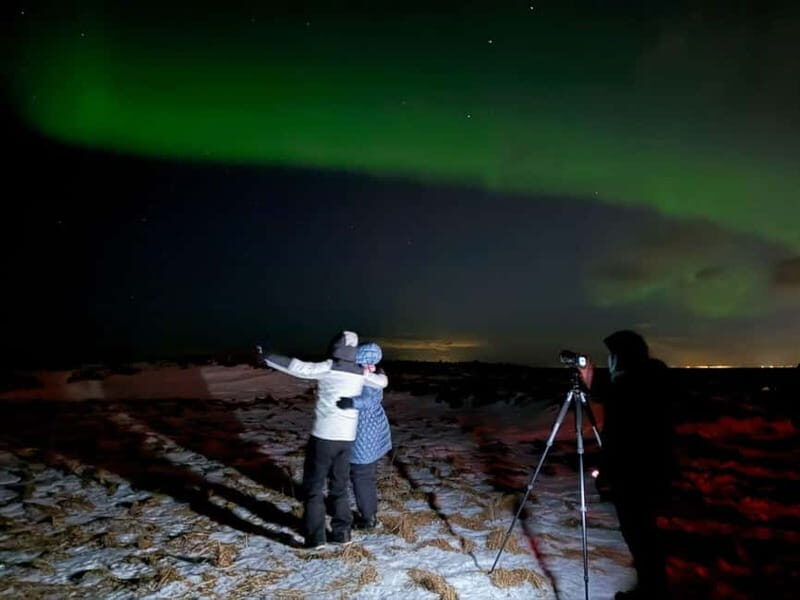 Northern Lights & Hot Choco: Private 4x4 Tour from Reykjavik - The Sum Up