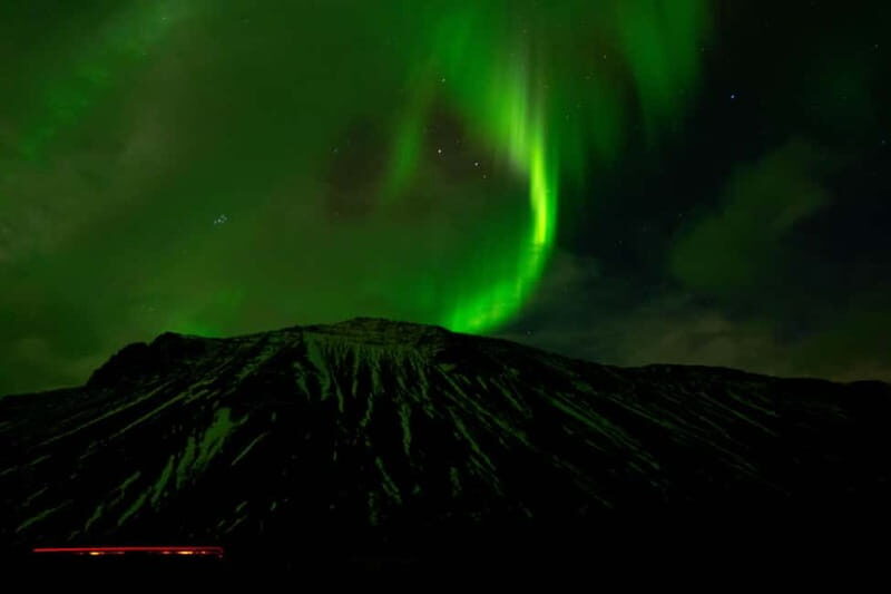 Northern Lights & Hot Choco: Private 4x4 Tour from Reykjavik - FAQ