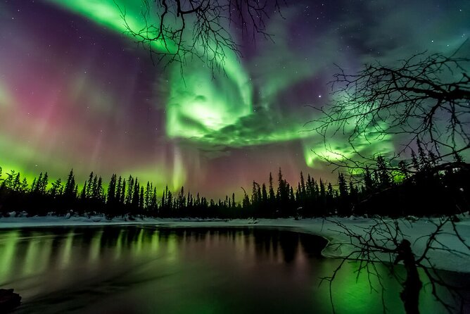 Northern Lights Hunt Including Snacks on Campfire From Rovaniemi - Viewing Locations and Conditions