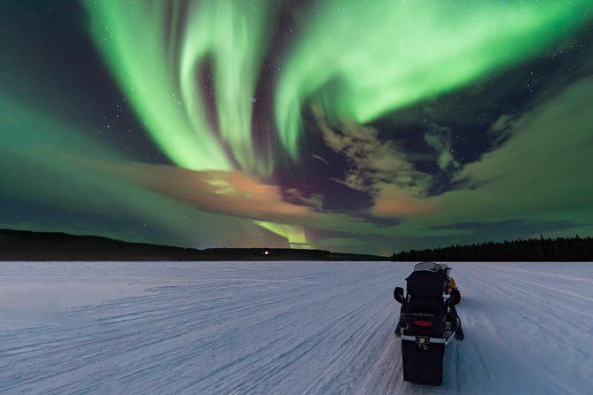 Northern Lights Hunting with Snowmobiles - Is It Worth the Price?