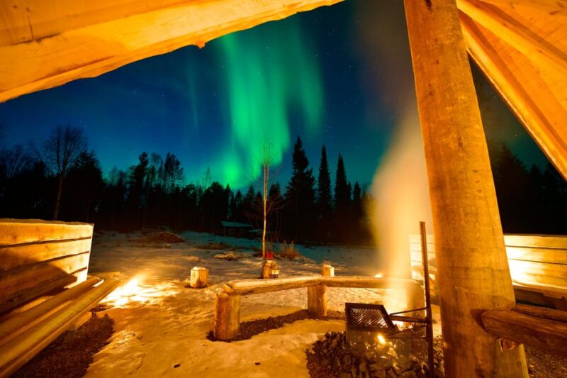 Northern Lights Tour in Atmospheric Cottage - Exploring Finn-Lapland