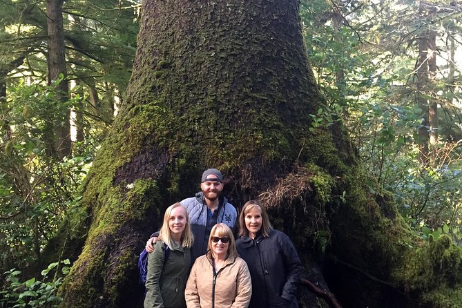 Northern Oregon Coast Day Trip to Cannon Beach Area - Exploring Cannon Beach