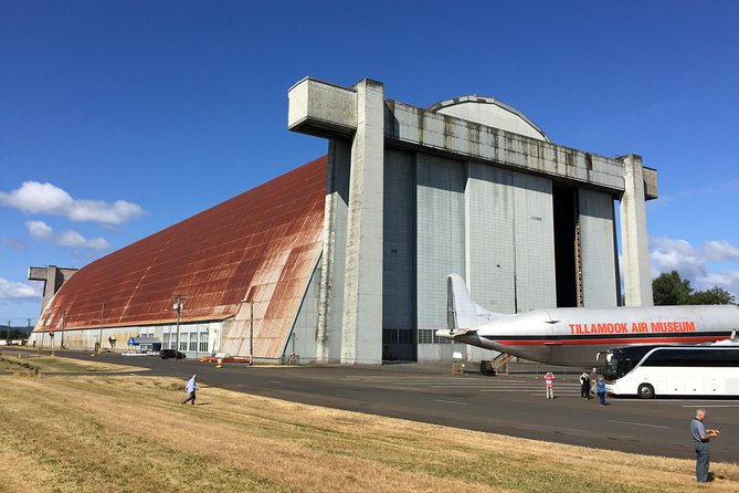 Northern Oregon Coast Day Trip to Cannon Beach Area - Camp 18 and Lush Forests