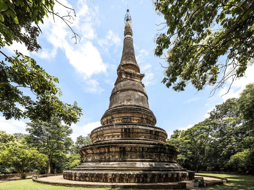 Northern Wonders: Temples & Doi Suthep Tour With Driver - Wat Phra That Doi Suthep