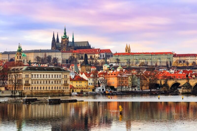 Not an Boring Prague Classic Highlights Tour - Experience and Highlights
