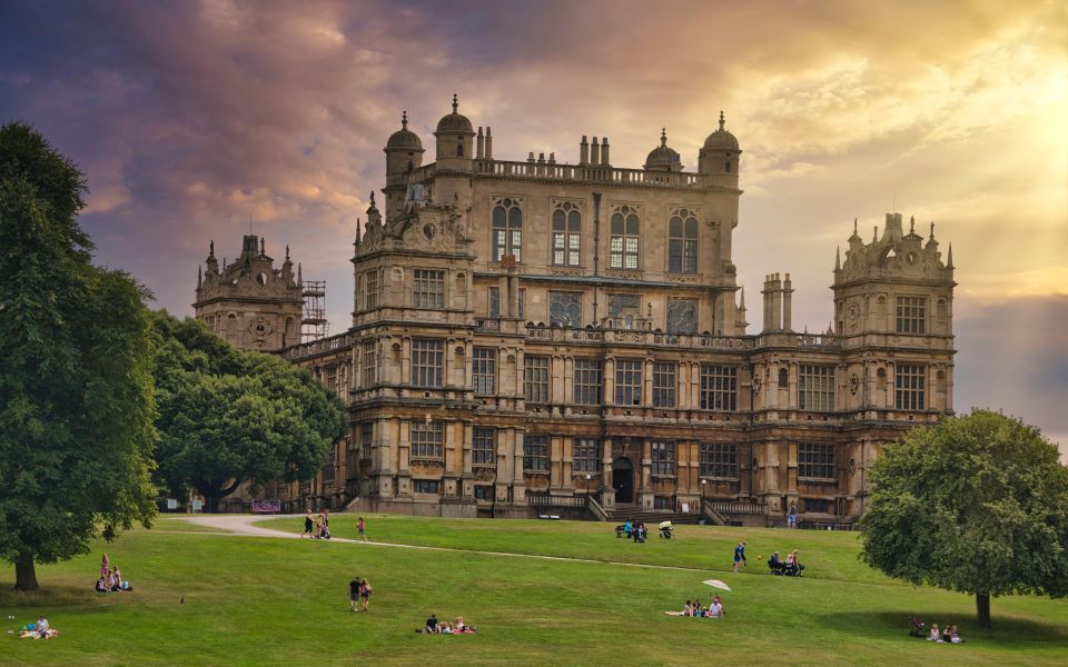 Nottingham Private Guided Walking Tour - Key Points