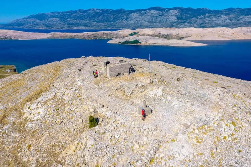 Novalja: Sveti Vid Hike - Reaching the Summit and the Views