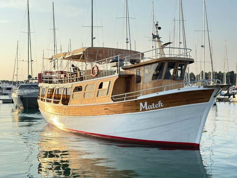 Novigrad: Sunset Dolphin Watching Boat Tour by Matek - The Itinerary Breakdown: What Makes Each Stop Special