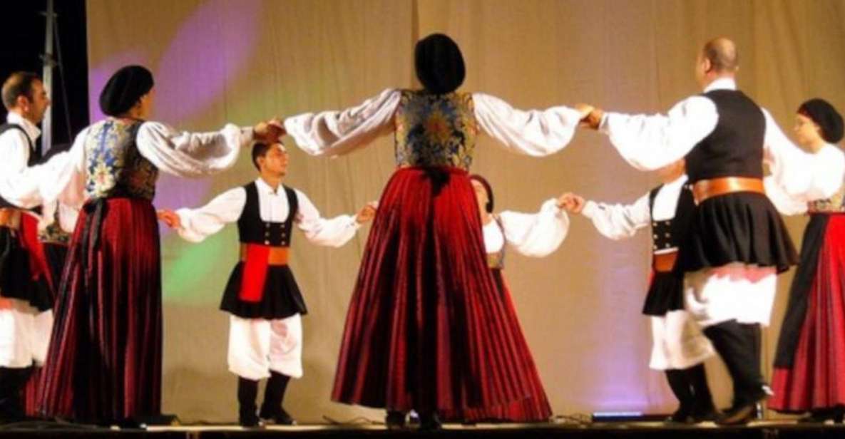 Nuoro: Lesson of Traditional Sardinian Dances - Key Points