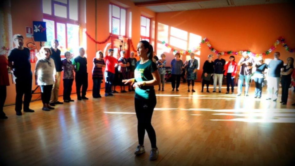 Nuoro: Lesson of Traditional Sardinian Dances - Dance Experience Highlights