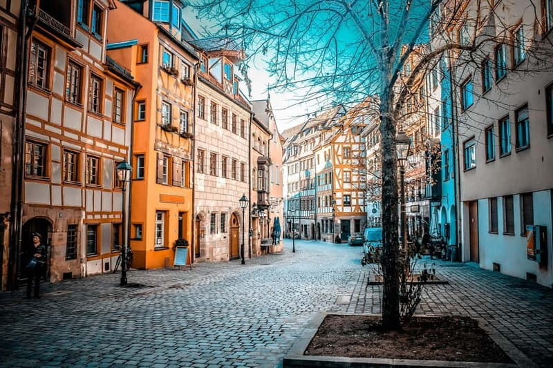 Nuremberg Christmas 3-Hour Christkindles market Walking Tour - Starting Point: Hauptmarkt Square and the Christkindlesmarkt