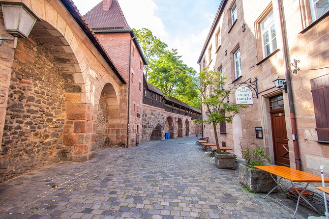 Nuremberg Instagrammable Places Tour - Accessibility and Participation
