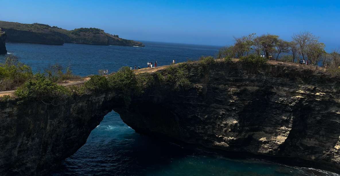Nusa Penida: Diamond Beach, Kelingking Beach, Broken Beach, Angel's Billabong - Discovering Diamond Beach