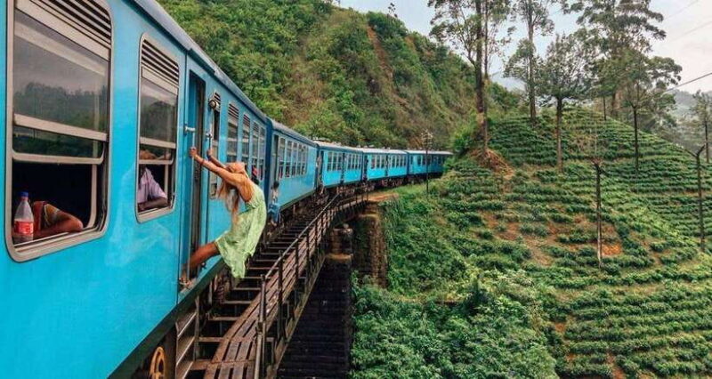 Nuwara Eliya Full day: 5Waterfalls, 2Tea Test & pick by TUK - The Value of This Tour