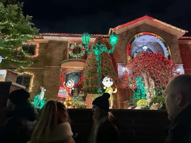 NYC at Night: 3.5 Hour Tour of Holiday Lights - FAQ