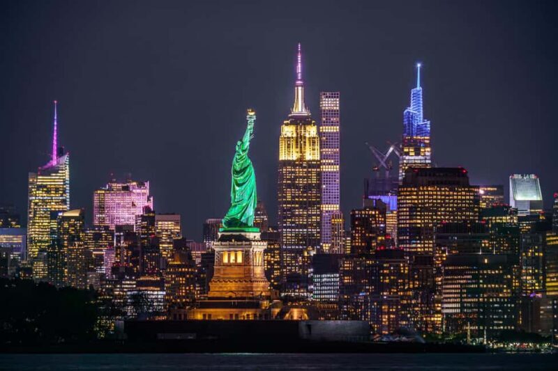 NYC at Night: 3-Hour Luxury Bus Tour of Top Highlights - Analyzing the Value