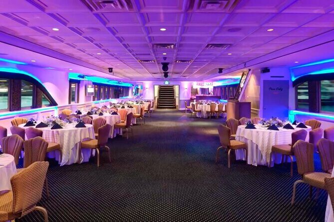 NYC: Atlantis Yacht Luxury New Year's Eve Party Cruise - The Experience in Detail