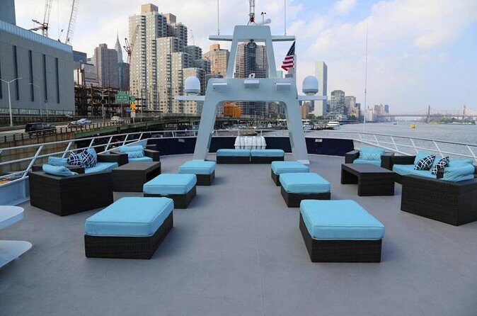 NYC: Atlantis Yacht Luxury New Year's Eve Party Cruise - Who Is This Cruise Best For?