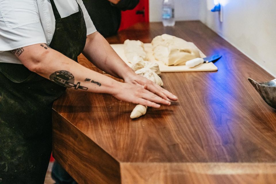 Nyc: Bagel-Making Workshop With an Award-Winning Baker - Award-Winning Bakers Expertise