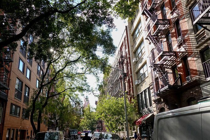 NYC: Best of Life in the Village Immersive Experience - Exploring Greenwich Village: A Walk Through History and Culture