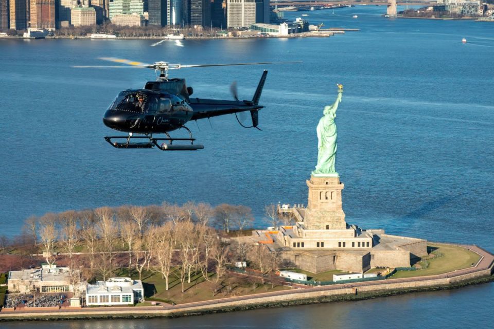 NYC: Big Apple Helicopter Tour - Key Points