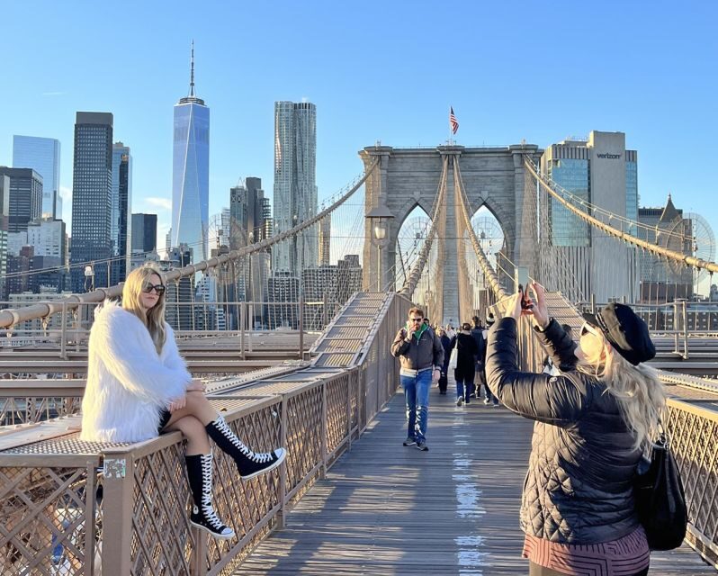 NYC: Brooklyn Bridge and Dumbo Guided Walking Tour - Detailed Breakdown of the Experience