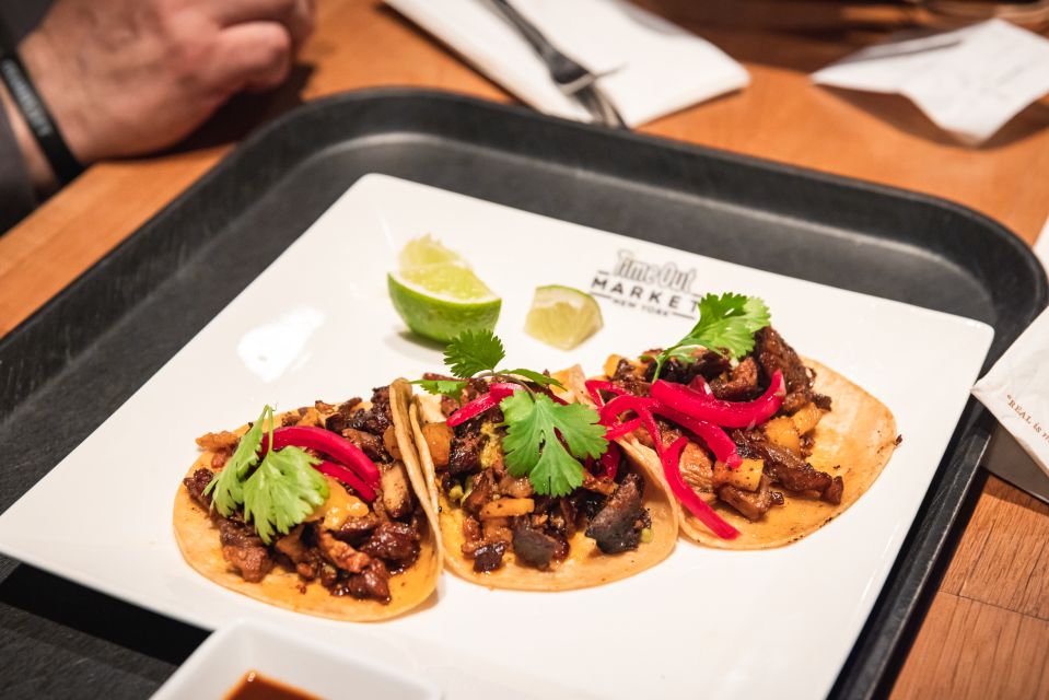 NYC: Brooklyn Heights and DUMBO Neighborhood Food Tour - Itinerary