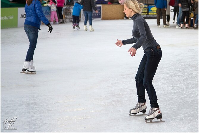 NYC: Central Park Ice Skating Tickets at Wollman Rink - Scheduling and Maintenance Breaks