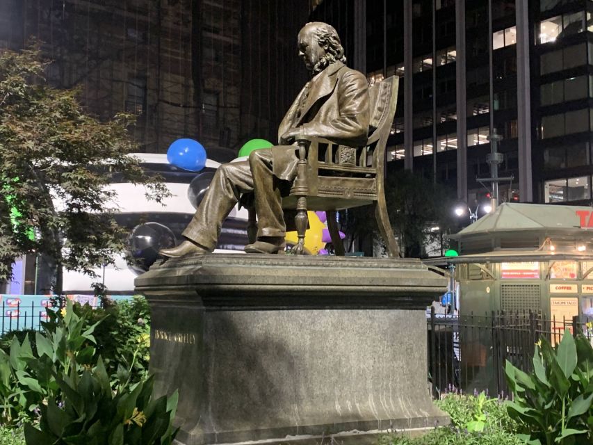 NYC Chelsea Self-Guided Walking Tour & Scavenger Hunt - Tour Highlights