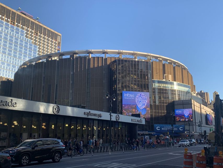 NYC Chelsea Self-Guided Walking Tour & Scavenger Hunt - Accessibility and Suitability