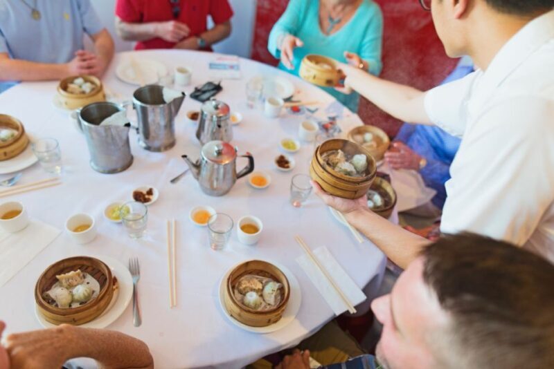 NYC Chinatown: Seated Restaurant Food & History Walking Tour - Key Points
