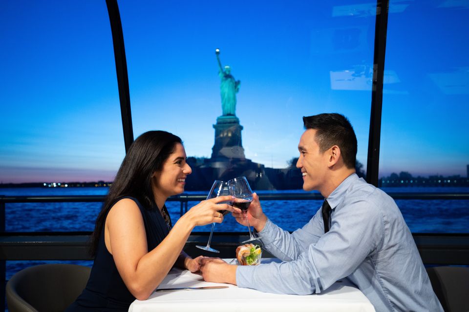 NYC: Christmas Day Gourmet Brunch or Dinner Harbor Cruise - Cruise Around New York Harbor