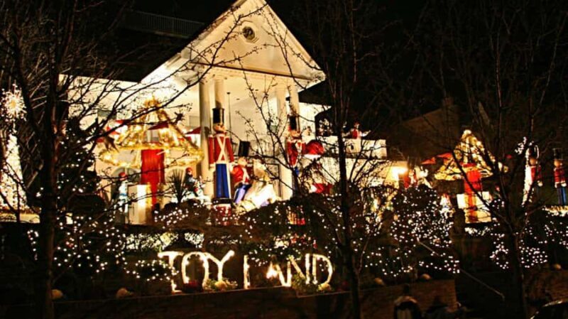 NYC: Christmas Lights and Dyker Heights Tour - FAQ