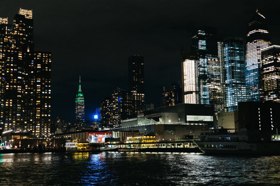 NYC: Circle Line Harbor Lights Cruise Skip-The-Box-Office - Frequently Asked Questions