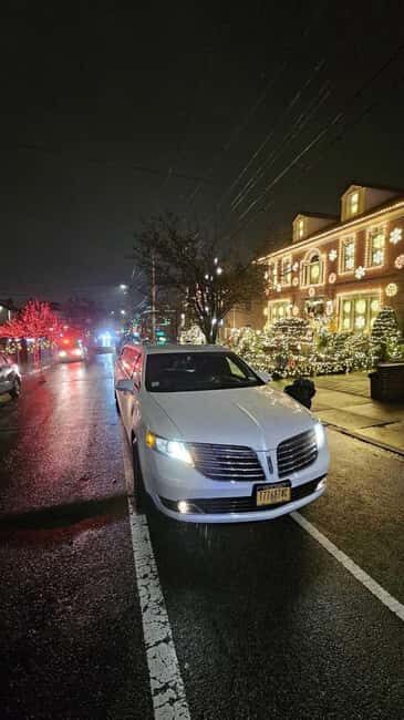NYC: Dyker Heights Christmas Lights Tour - DYKER HEIGHTS - Price and Value