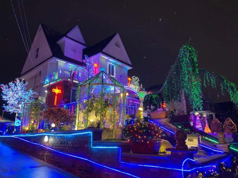 NYC: Dyker Heights Christmas Lights Tour with Guide - Final Thoughts