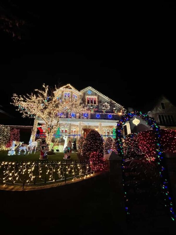 NYC: Dyker Heights Christmas Lights Tour with Guide - FAQ