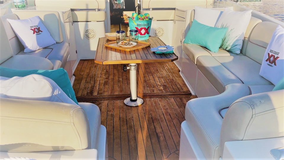 NYC: Fall Foliage Tour On Private Yacht to Palisades Cliffs - Key Points