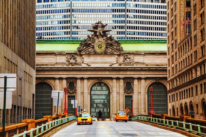 NYC Grand Central Terminal Self-Guided Walking Tour - The Main Concourse Highlights