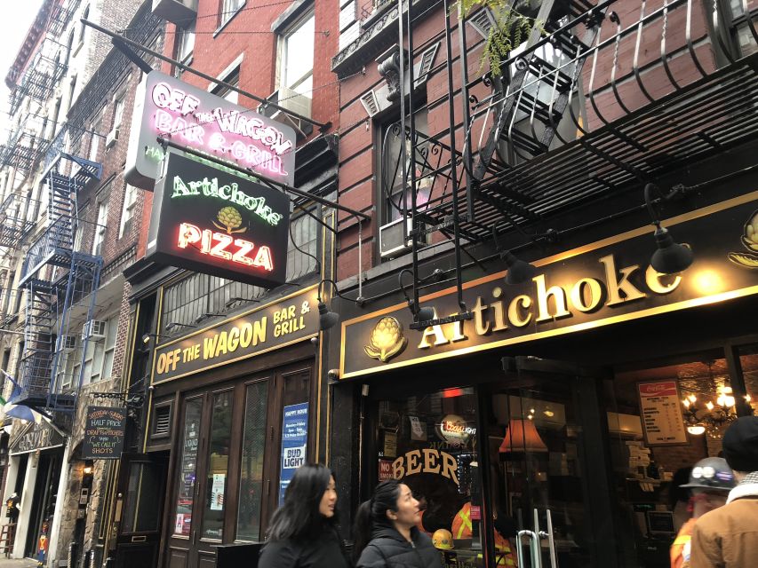 NYC: Greenwich Village Pizza, Beer, and History Tour - Exploring Greenwich Village