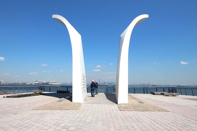 NYC : Guided Excursion by Ferry & View of Statue of Liberty - Travelers Expectations