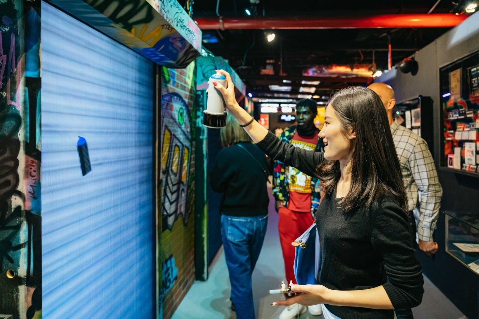 Nyc: Harlem and Bronx Day Tour With Yankees Baseball Game - Visiting the Morris-Jumel Mansion