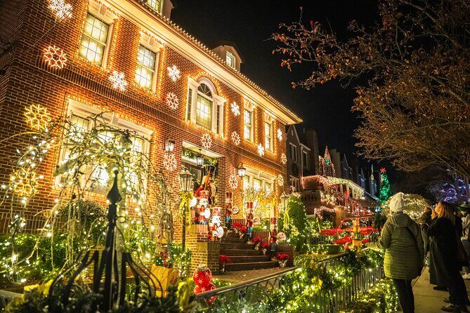 NYC Holiday Lights and Dyker Heights Luxury Bus Tour - Final Thoughts: Is It Worth It?