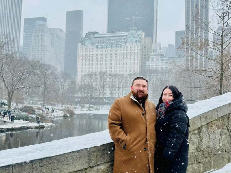 NYC: Home Alone 2 & Elf Locations Tour in Central Park Tour - Key Points